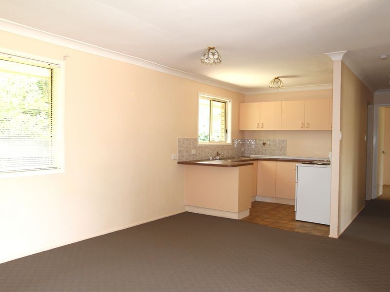 18 Trapp Street, Rockville QLD 4350