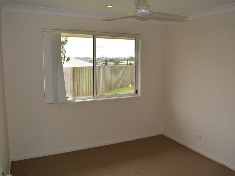 4 Barwick Court, Blue Mountain Heights QLD 4350