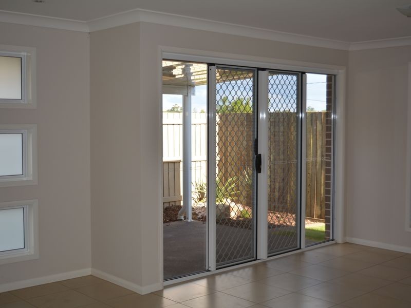 1/57 Holberton Street, Rockville QLD 4350