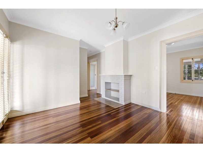 24 Lemnos Street, Harlaxton QLD 4350