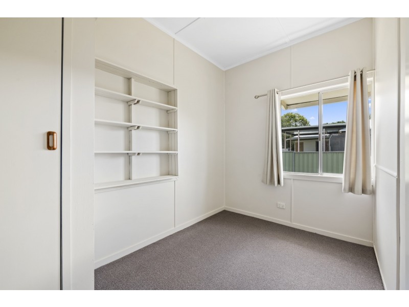 12 Farquharson Street, Harristown QLD 4350