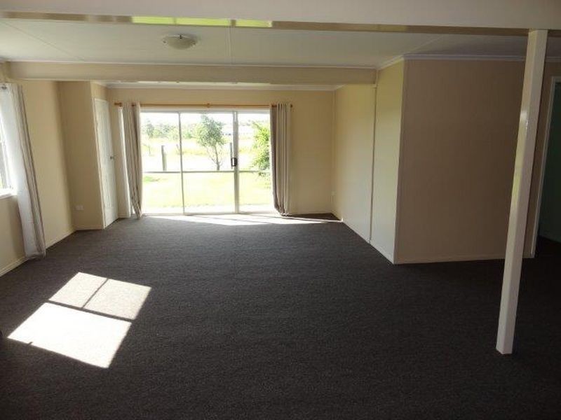 500 South Street, Glenvale QLD 4350