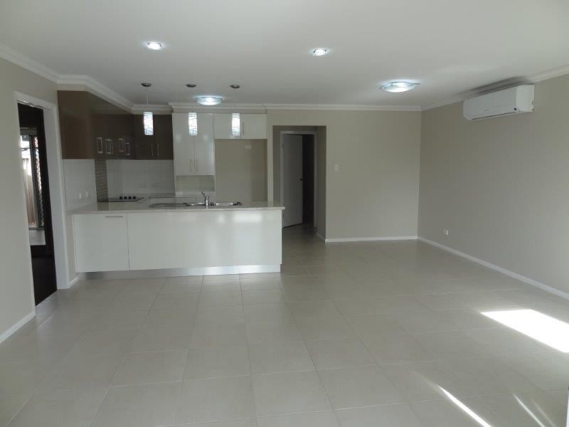 1/2 Beh Street, Harristown QLD 4350