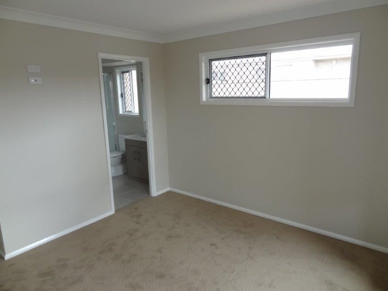 1/2 Beh Street, Harristown QLD 4350