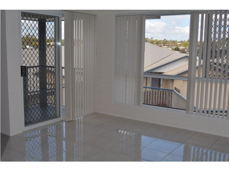 1/82 Holberton Street, Rockville QLD 4350