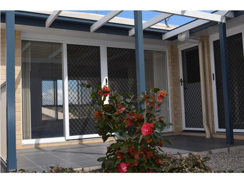 1/82 Holberton Street, Rockville QLD 4350