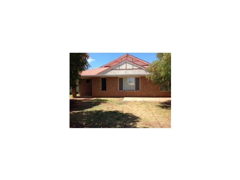 1/8 Camellia Court, Darling Heights QLD 4350