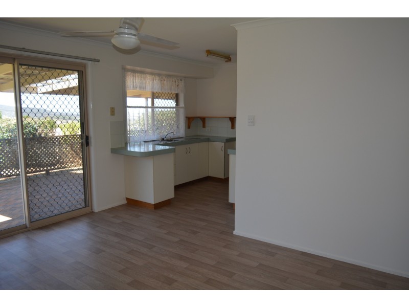 38 Brigalow Street, Newtown QLD 4350