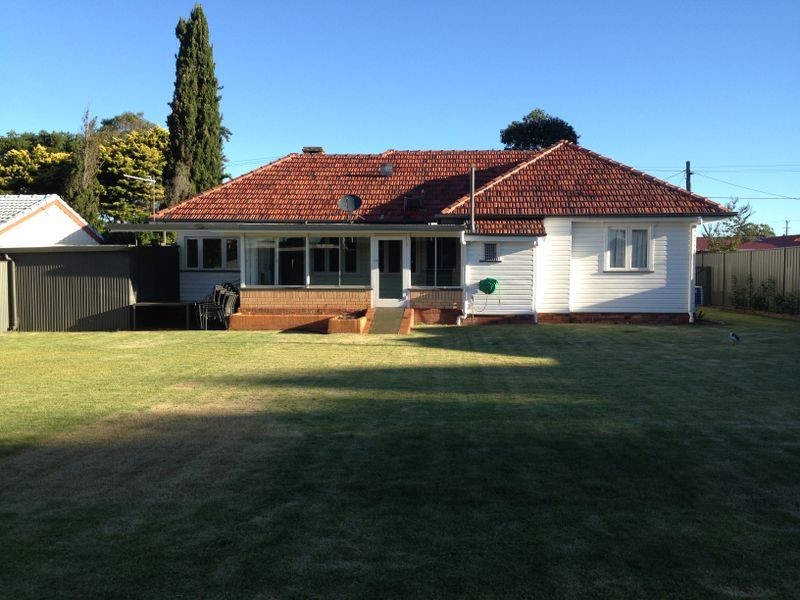 259 Herries Street, Newtown QLD 4350