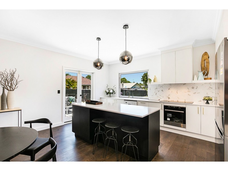 15a Northland Street, Newtown QLD 4350