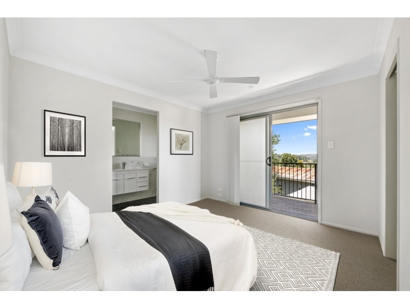 2/23 West Street, Newtown QLD 4350