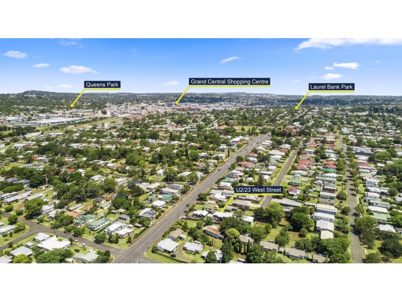 2/23 West Street, Newtown QLD 4350