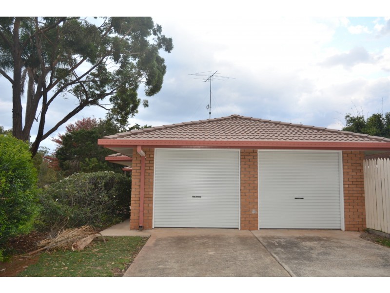 12 Ballin Drive, Centenary Heights QLD 4350