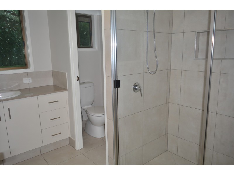 12 Ballin Drive, Centenary Heights QLD 4350