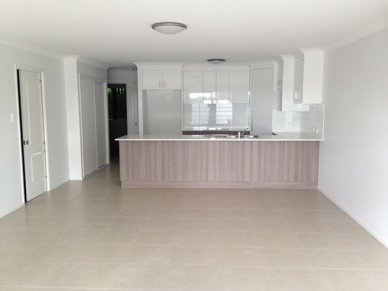 4/51 Gipps Street, Drayton QLD 4350