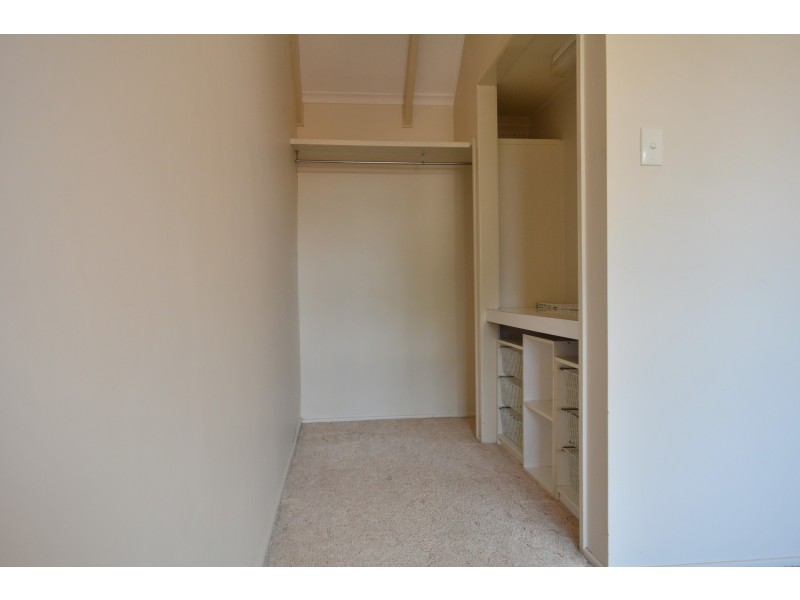 11/369 Margaret Street, Newtown QLD 4350