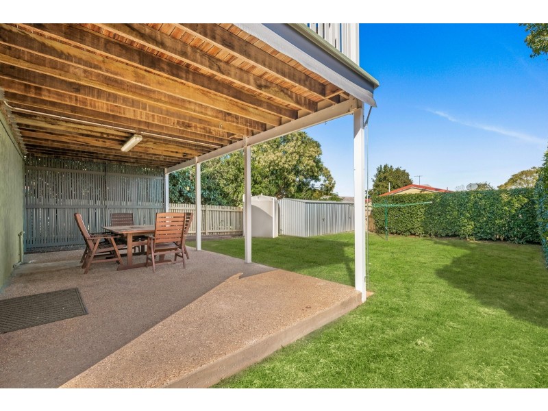 64 Alford Street, Mount Lofty QLD 4350