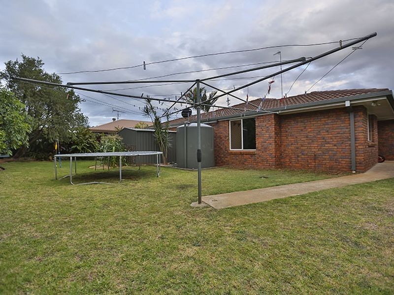 7 Broadfoot Street, Kearneys Spring QLD 4350