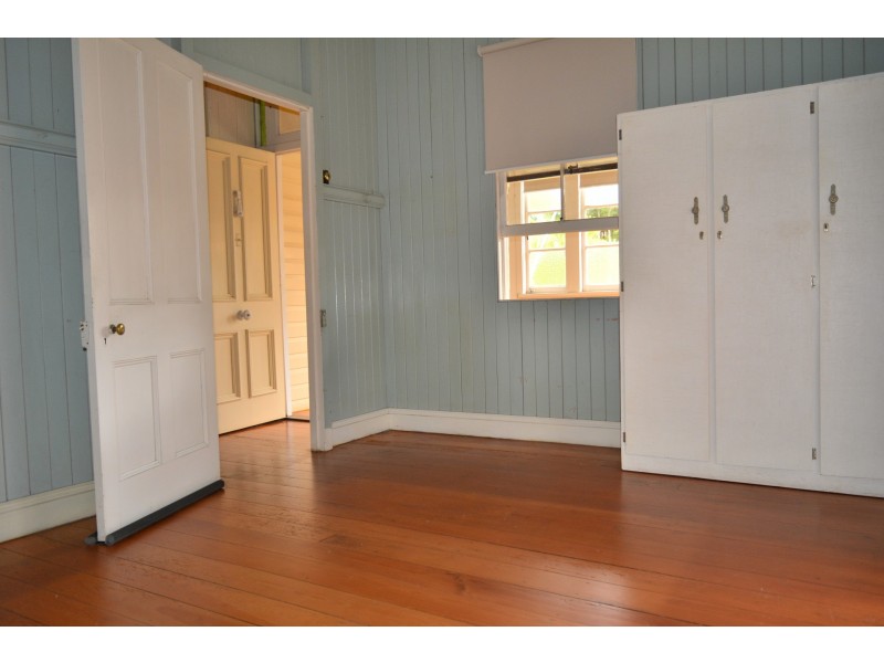 10 Herries Street, Toowoomba QLD 4350