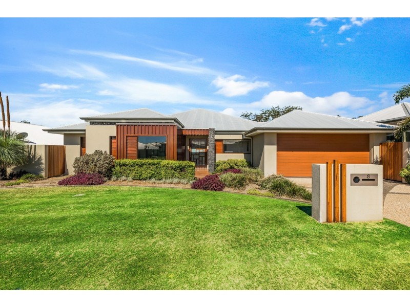 8 Brimblecombe Drive, Middle Ridge QLD 4350