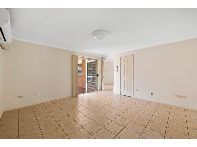 57 Broadfoot Street, Kearneys Spring QLD 4350
