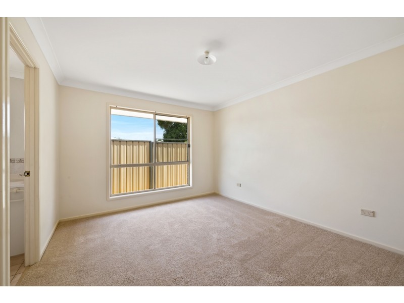 57 Broadfoot Street, Kearneys Spring QLD 4350