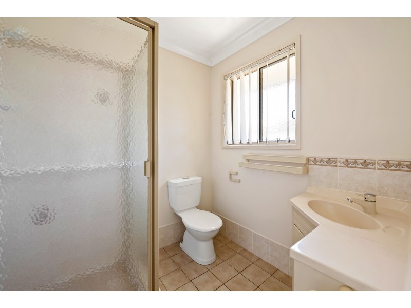 57 Broadfoot Street, Kearneys Spring QLD 4350