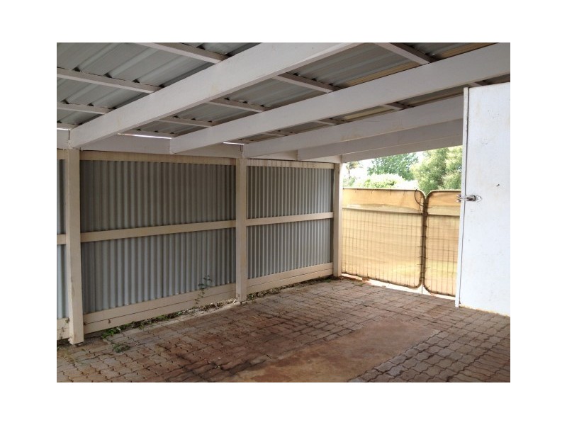 120 Hogg Street, Wilsonton QLD 4350