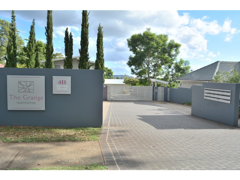 14/4B Herries Street, East Toowoomba QLD 4350