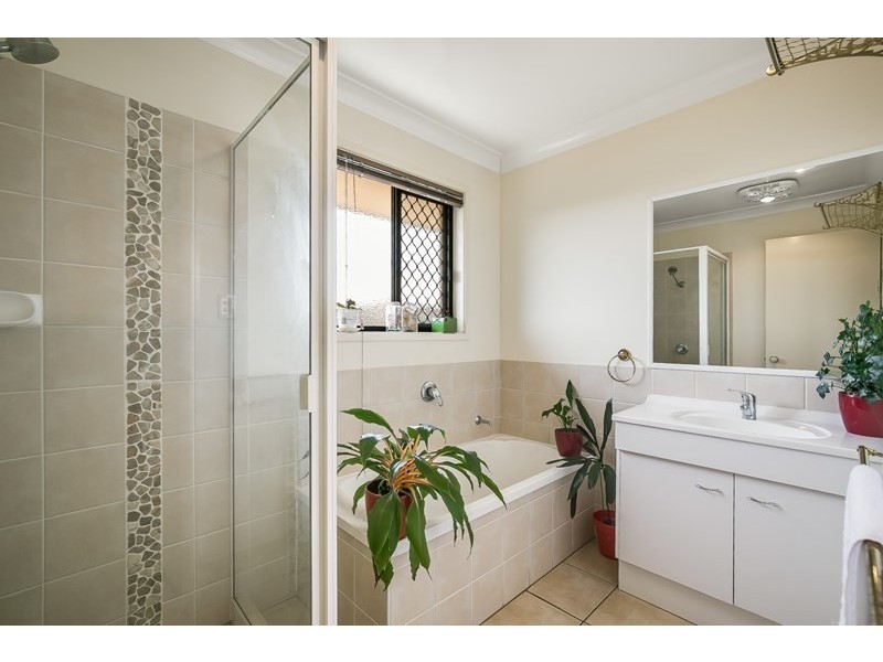 8 Lavarack Street, Darling Heights QLD 4350