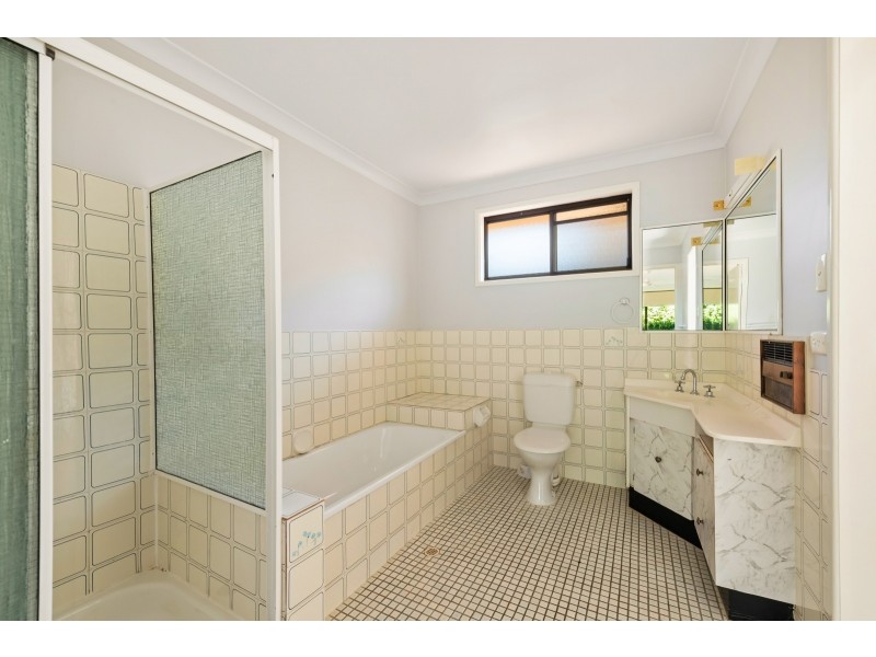 9 Moran Street, Wilsonton QLD 4350