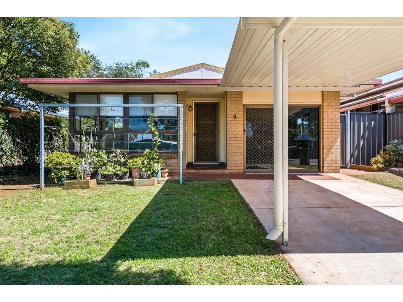 9 Moran Street, Wilsonton QLD 4350