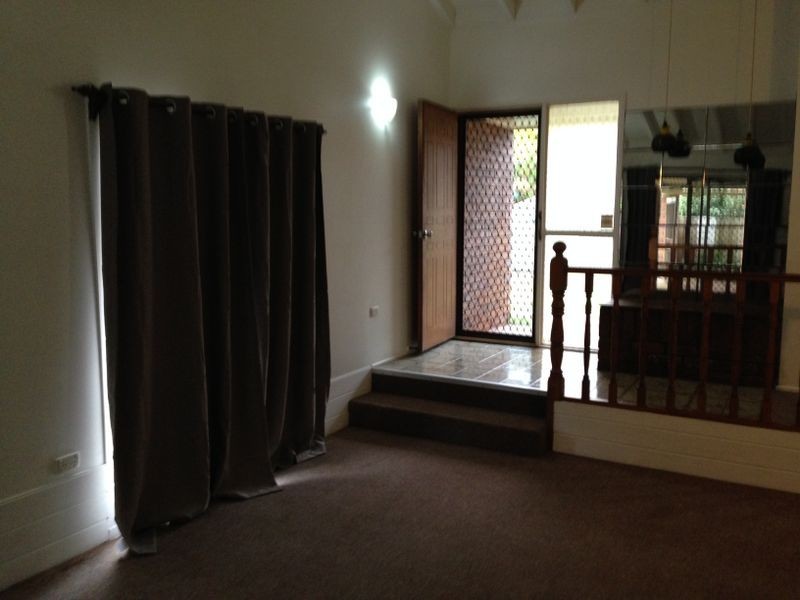 19B Esmond Street, Rockville QLD 4350