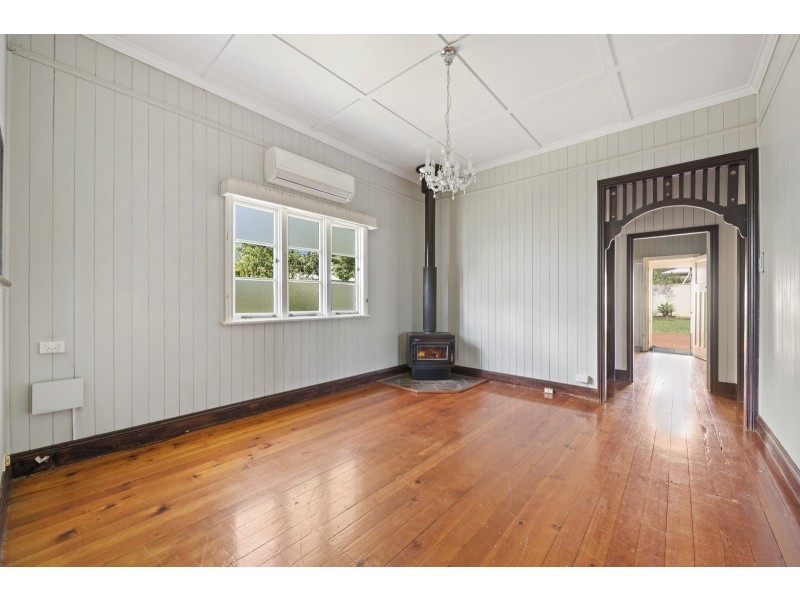 56 Haig Street, South Toowoomba QLD 4350