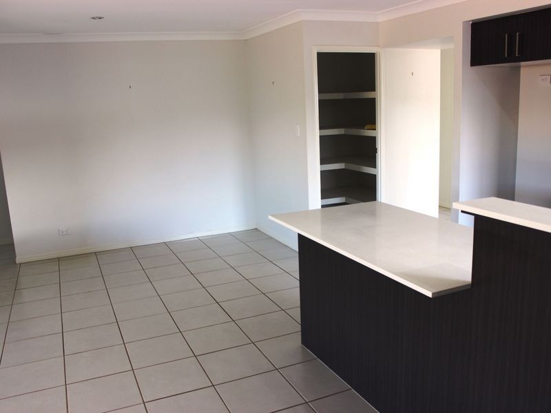 7 Goshawk Drive, Kleinton QLD 4352