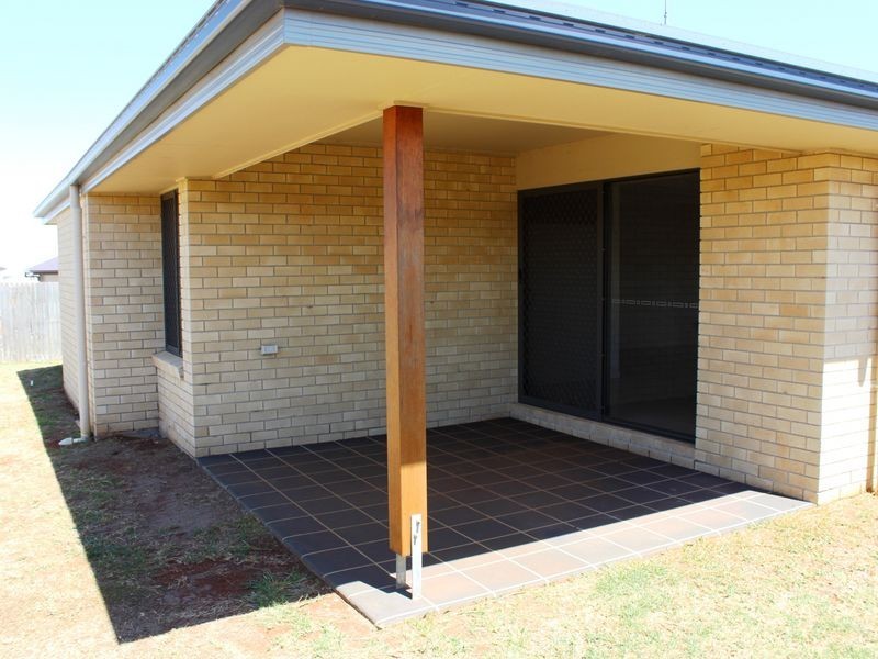 7 Goshawk Drive, Kleinton QLD 4352