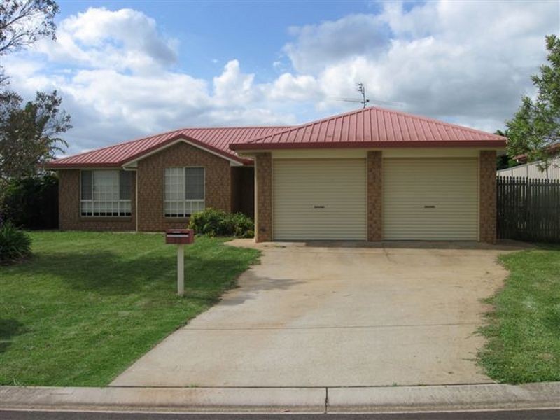 13 Dalrello Court, Glenvale QLD 4350