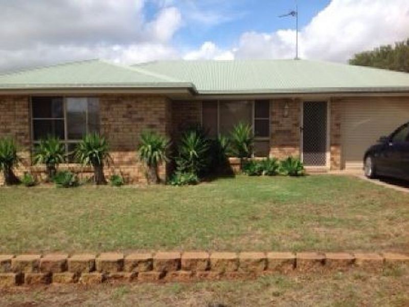 51 Dalzell Crescent, Darling Heights QLD 4350