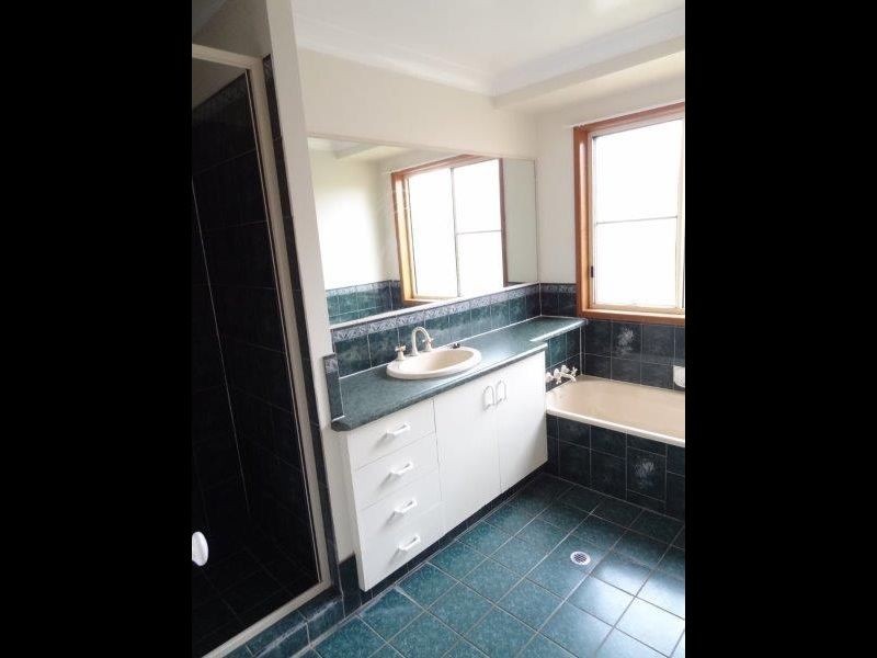 488 West Street, Kearneys Spring QLD 4350