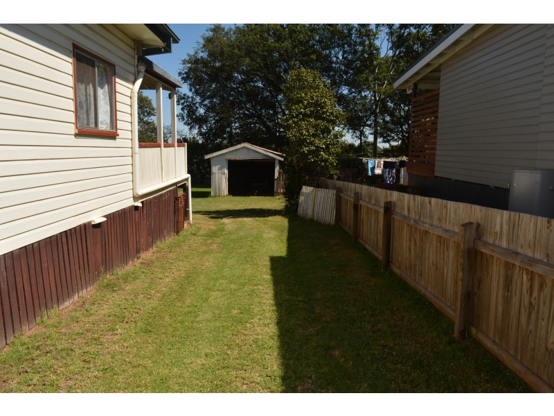 63 Llewellyn Street, Centenary Heights QLD 4350