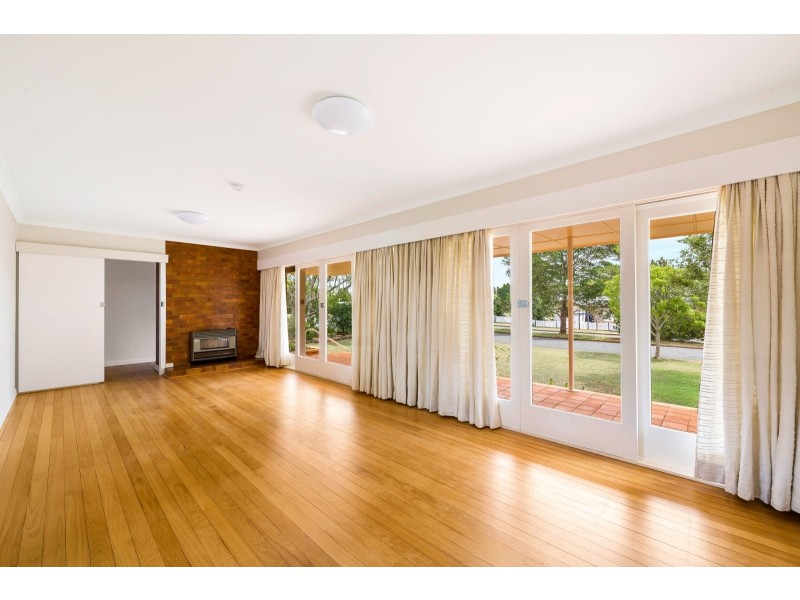 22 Burke Street, Rangeville QLD 4350