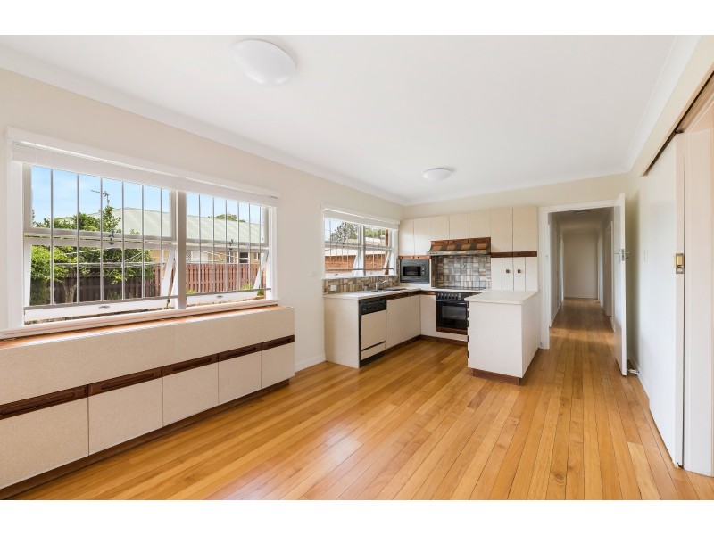 22 Burke Street, Rangeville QLD 4350