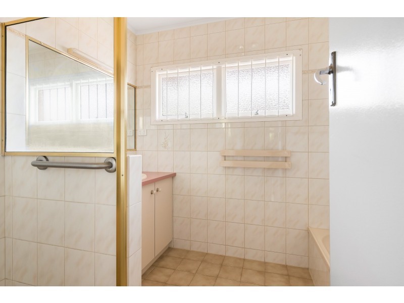 22 Burke Street, Rangeville QLD 4350