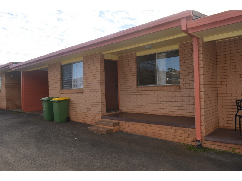 2/12 Tara Street, Wilsonton QLD 4350