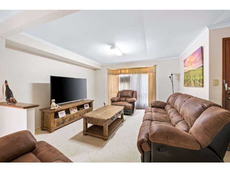 6 Luxford Street, Kearneys Spring QLD 4350