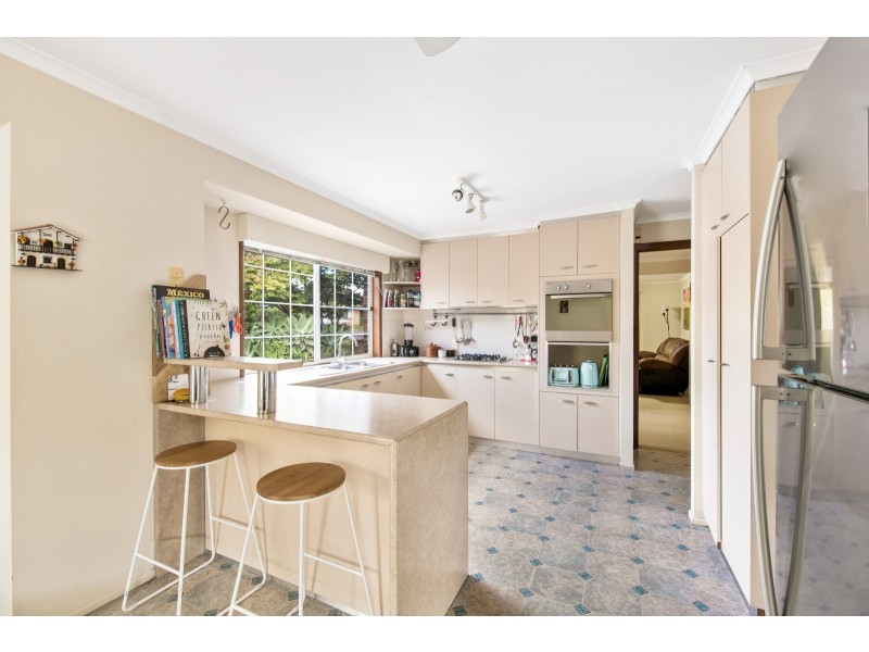 6 Luxford Street, Kearneys Spring QLD 4350