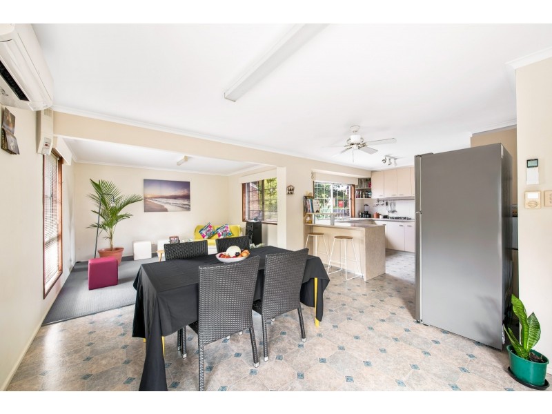 6 Luxford Street, Kearneys Spring QLD 4350