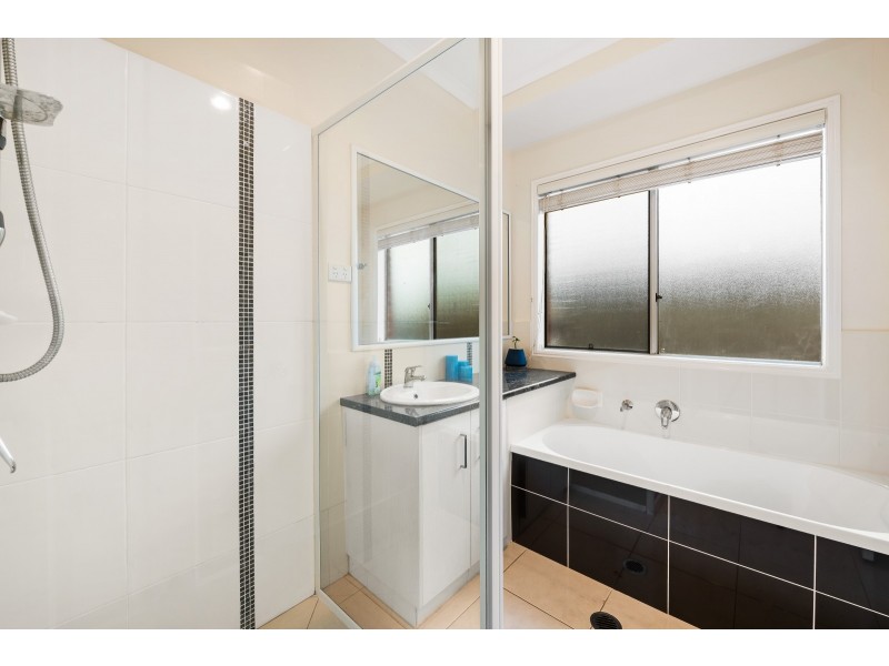 49 Berghofer Drive, Oakey QLD 4401