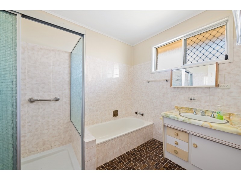 36 Jimbour Drive, Newtown QLD 4350