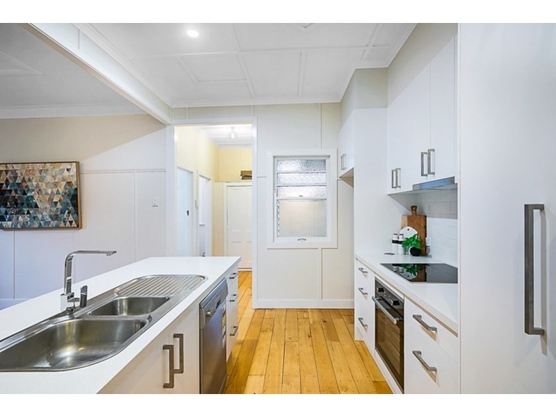 100 Mary Street, East Toowoomba QLD 4350